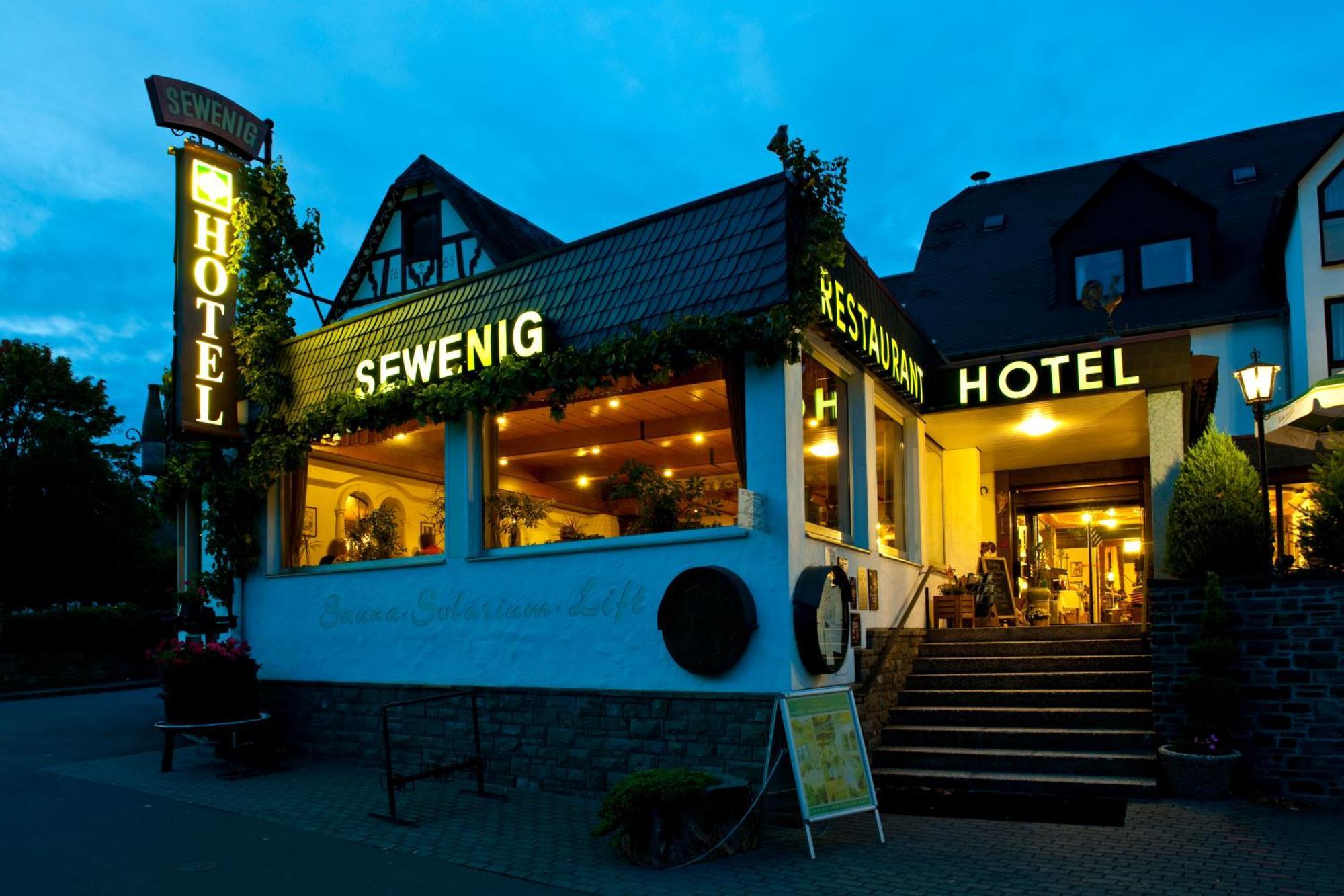 Hotel Sewenig Müden エクステリア 写真