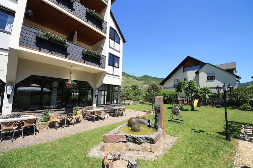 Hotel Sewenig Müden エクステリア 写真